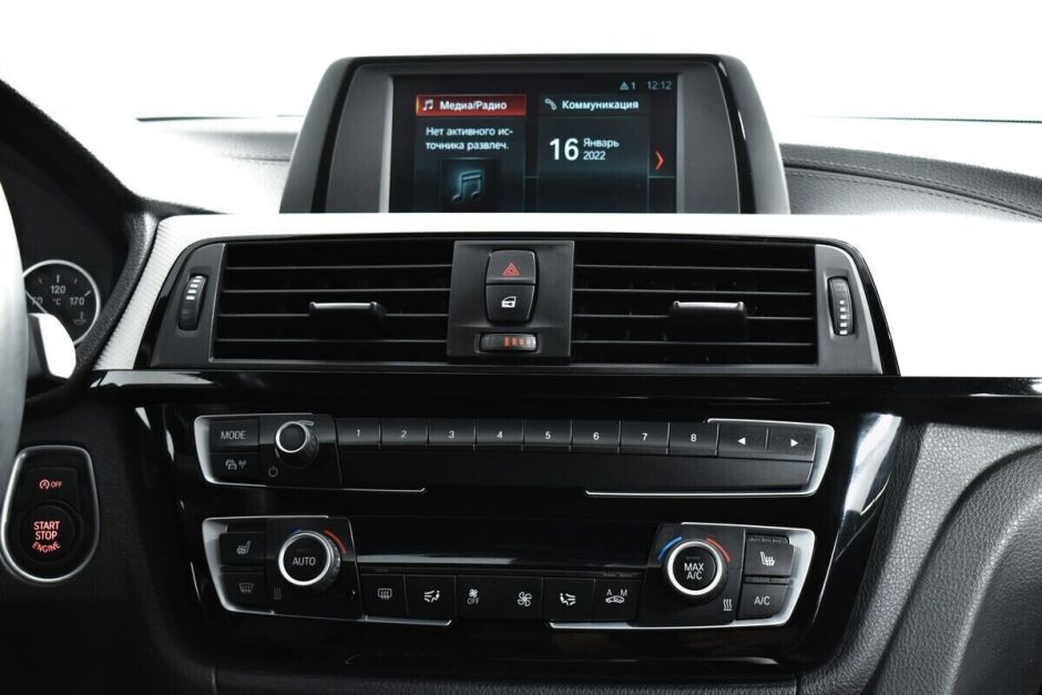 BMW 3 серии, 2.0 л, АТ, 2018 фото 9