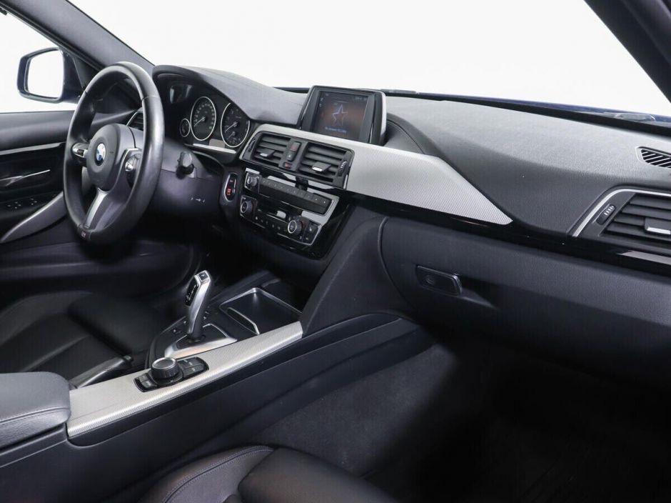BMW 3 серии, 2.0 л, АТ, 2018 фото 2
