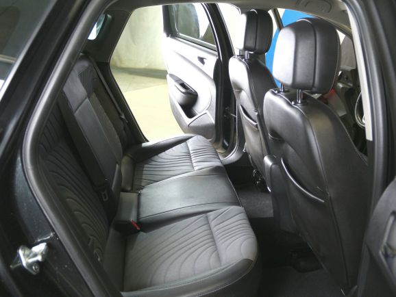 Opel Astra Cosmo, 1.4 л, АТ, 2013 фото 1