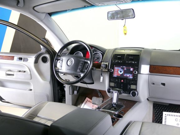 Volkswagen Touareg R5 2.5TDI, 2.5 л, АТ, 2009 фото 7