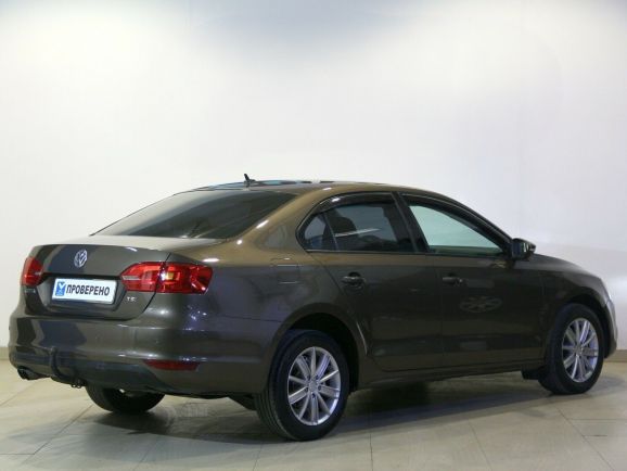 Volkswagen Jetta, 1.4 л, Робот, 2013 фото 6