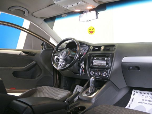 Volkswagen Jetta, 1.4 л, Робот, 2013 фото 2