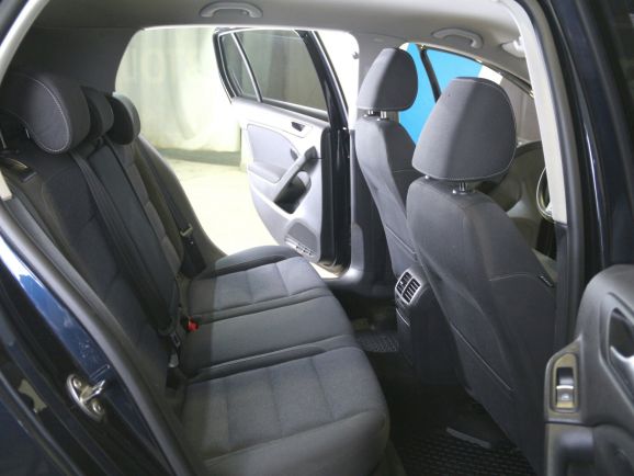 Volkswagen Golf, 1.4 л, Робот, 2012 фото 1