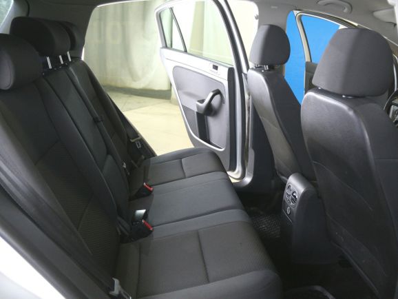 Volkswagen Golf Plus, 1.6 л, Робот, 2012 фото 1
