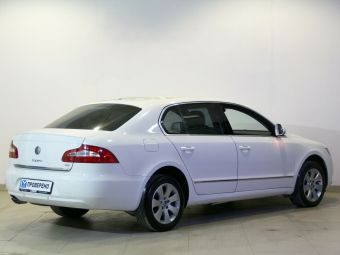 Skoda Superb, 1.8 л, АКПП, 2011 фото 5