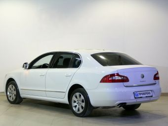 Skoda Superb, 1.8 л, АКПП, 2011 фото 6