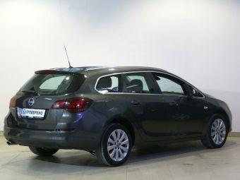 Opel Astra, 1.4 л, АКПП, 2012 фото 6