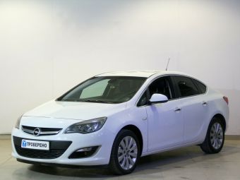 Opel Astra Cosmo, 1.4 л, АКПП, 2014 фото 3