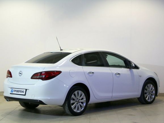 Opel Astra Cosmo, 1.4 л, АТ, 2014 фото 6