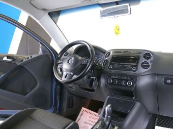 Volkswagen Tiguan, 1.4 л, РКПП, 2013 фото 2