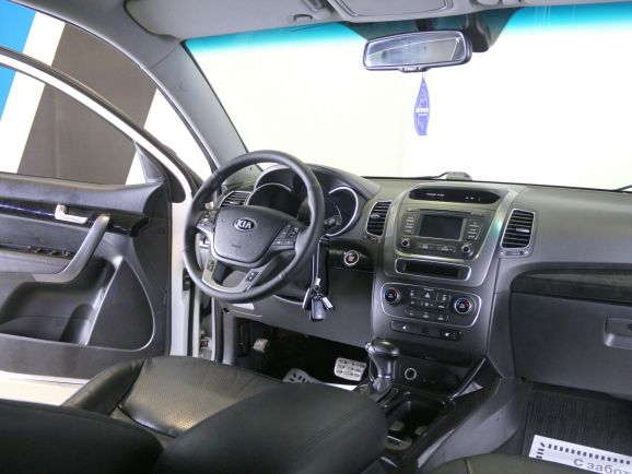 Kia Sorento, 2.4 л, АТ, 2013 фото 2