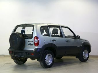 Chevrolet Niva, 1.7 л, МКПП, 2019 фото 5