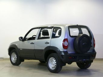 Chevrolet Niva, 1.7 л, МКПП, 2019 фото 6