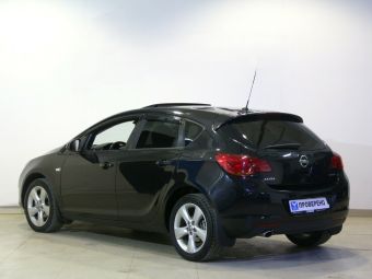 Opel Astra, 1.4 л, АКПП, 2012 фото 5