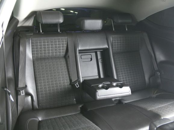 Opel Astra, 1.4 л, АТ, 2013 фото 1