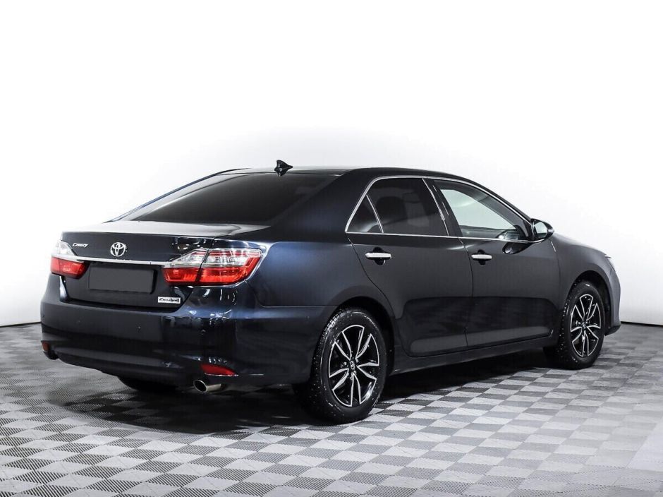 Toyota Camry, 2.5 л, АТ, 2018 фото 4