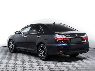 Toyota Camry, 2.5 л, АКПП, 2018 фото 6