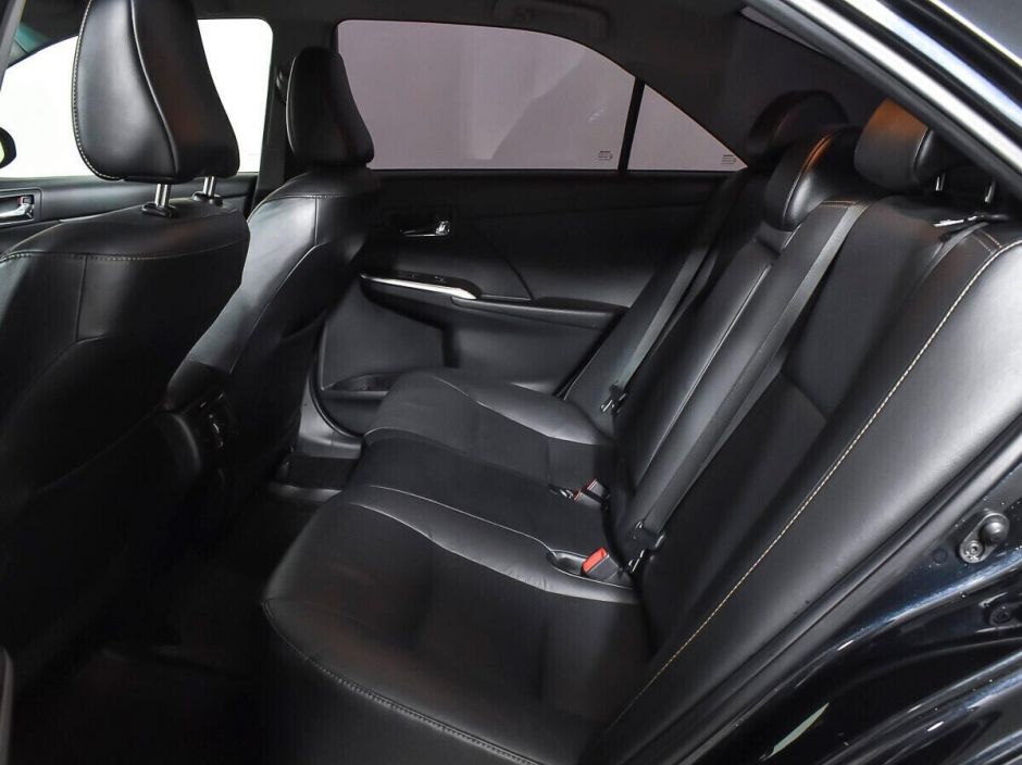 Toyota Camry, 2.5 л, АТ, 2018 фото 2