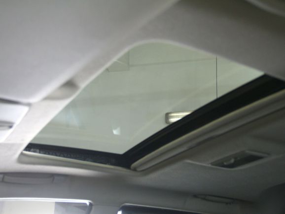 Suzuki Grand Vitara, 2.4 л, АТ, 2012 фото 2