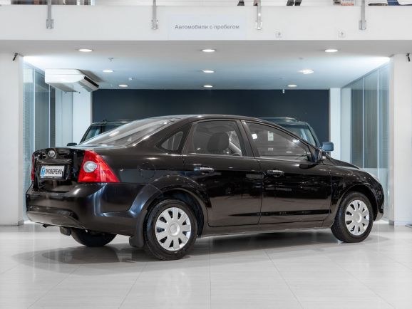 Ford Focus, МТ, 2011 фото 4