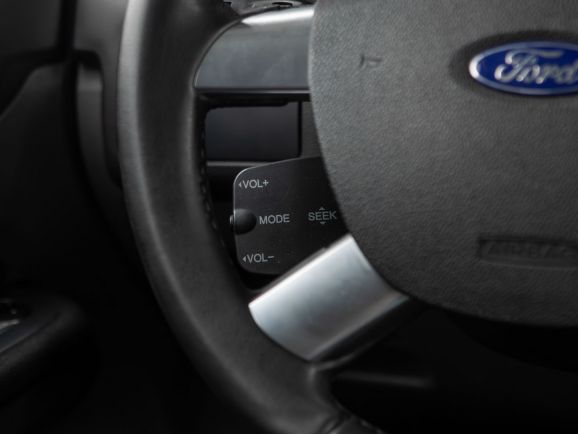 Ford Focus, МТ, 2011 фото 10