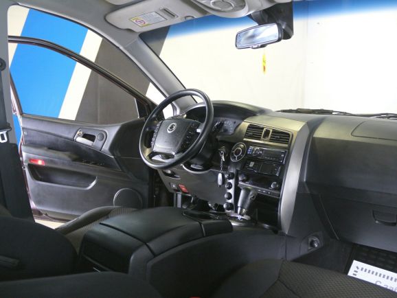 SsangYong Kyron, 2.0 л, АТ, 2013 фото 2