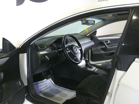 Volkswagen Passat CC, 1.8 л, Робот, 2012 фото 7