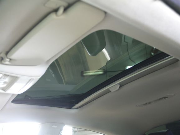 Volkswagen Passat CC, 1.8 л, Робот, 2012 фото 2