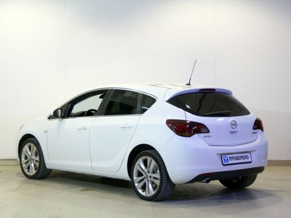 Opel Astra, 1.6 л, АТ, 2012 фото 5