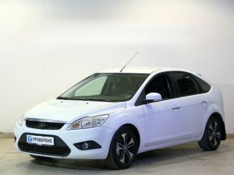 Ford Focus, 1.8 л, МКПП, 2010 фото 3