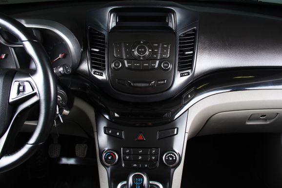 Chevrolet Orlando, 1.8 л, МТ, 2013 фото 13