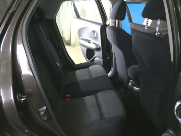 Nissan Juke, 1.6 л, Вариатор, 2012 фото 1