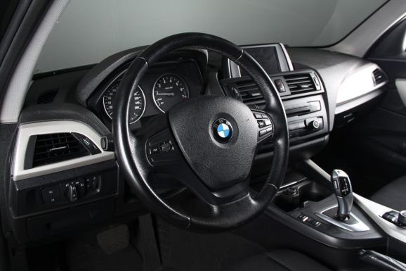 BMW 1 серии, 1.6 л, АТ, 2011 фото 9