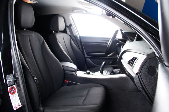 BMW 1 серии, 1.6 л, АТ, 2011 фото 2