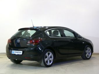 Opel Astra, 1.4 л, АКПП, 2011 фото 4