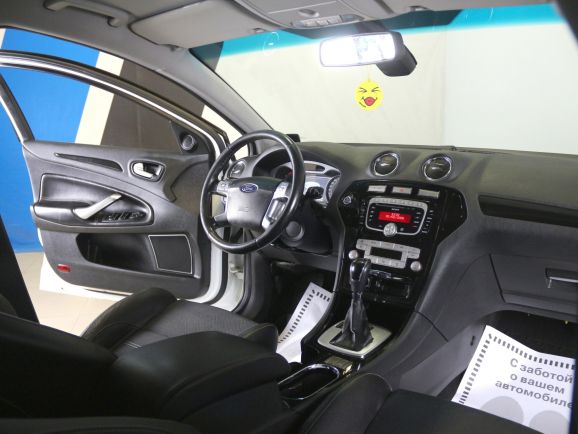 Ford Mondeo, 2.3 л, АТ, 2009 фото 2