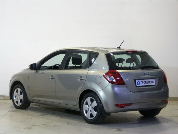 Kia Ceed, 1.4 л, МТ, 2011 фото 6