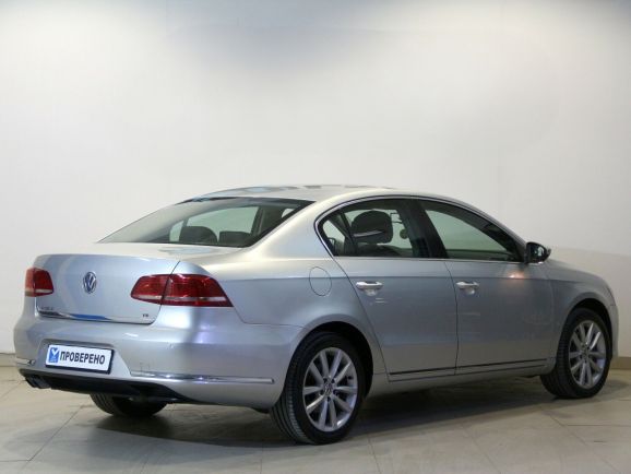 Volkswagen Passat, 1.8 л, Робот, 2014 фото 5