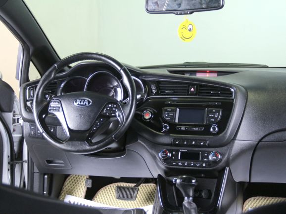 Kia Ceed, 1.6 л, АТ, 2016 фото 2