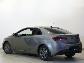 Kia Cerato, 1.6 л, АКПП, 2011 фото 6