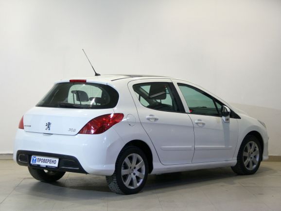 Peugeot 308, 1.6 л, АТ, 2010 фото 4