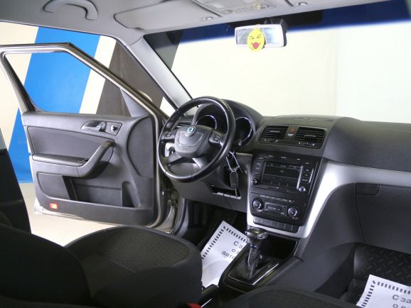 Skoda Yeti, 1.2 л, Робот, 2013 фото 2