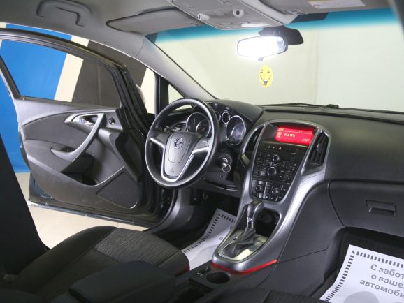 Opel Astra Enjoy, 1.4 л, АТ, 2014 фото 2