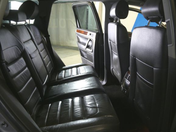 Volkswagen Touareg R5 2.5TDI, 2.5 л, АТ, 2009 фото 1