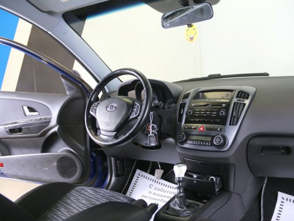 Kia Ceed, 1.6 л, МТ, 2009 фото 2