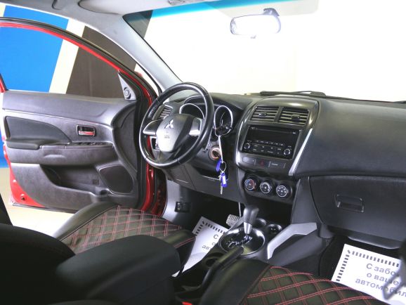 Mitsubishi ASX Intense, 1.8 л, Вариатор, 2013 фото 2