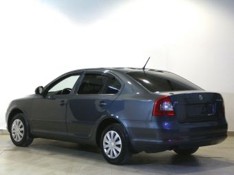 Skoda Octavia Elegance, 1.4 л, МКПП, 2013 фото 5