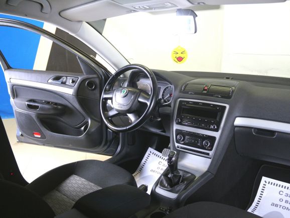 Skoda Octavia Elegance, 1.4 л, МТ, 2013 фото 2
