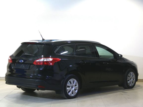 Ford Focus Titanium, 1.6 л, Робот, 2014 фото 5