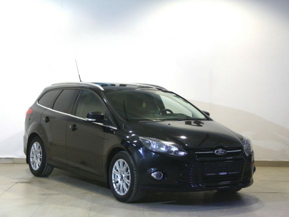 Ford Focus Titanium, 1.6 л, Робот, 2014 фото 4